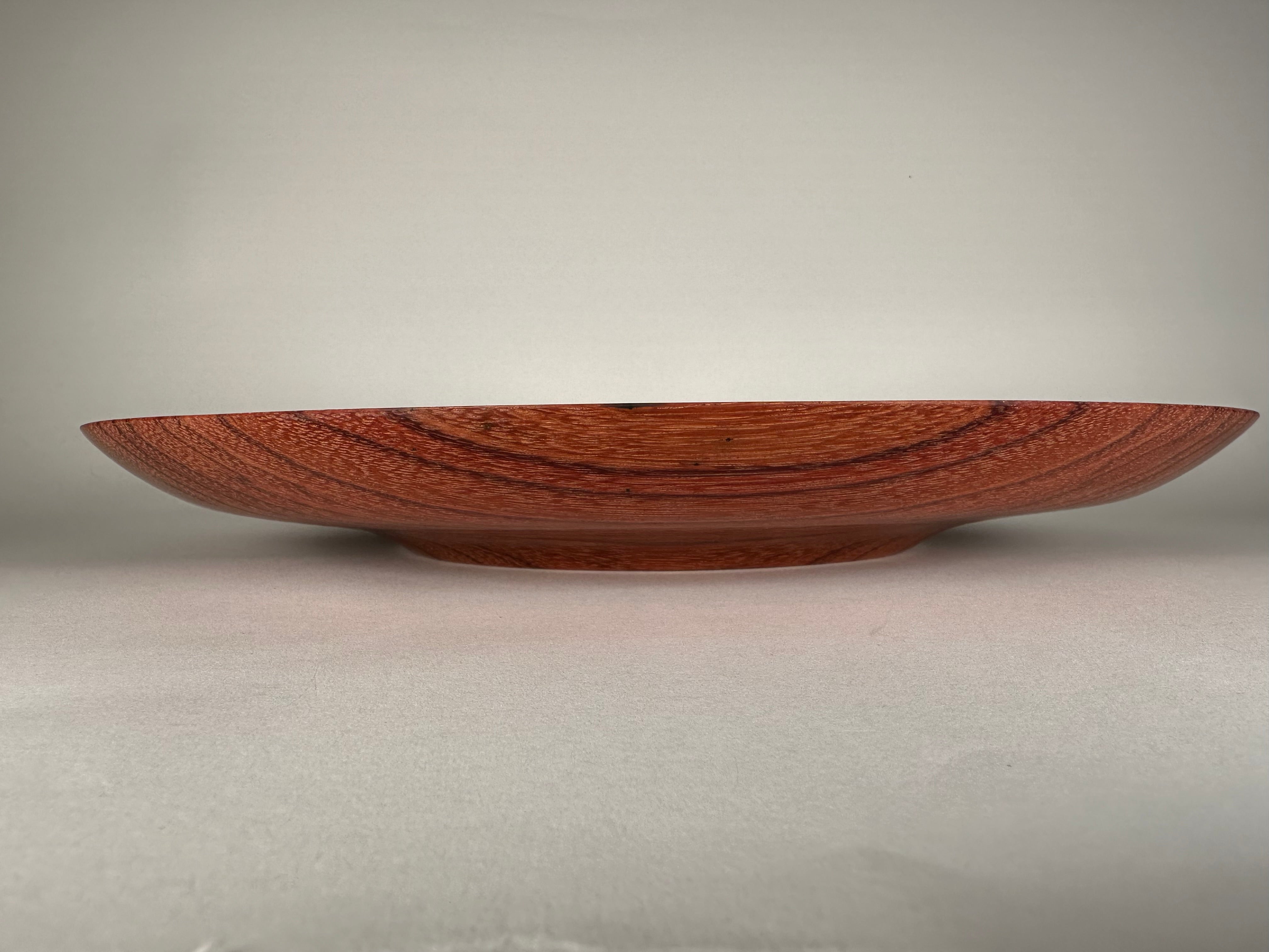 15” Ebiara Bowl - Side View
